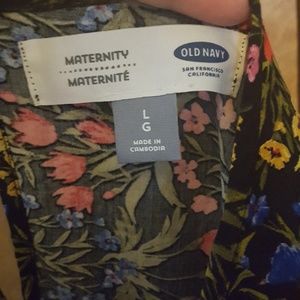 Old navy maternity dress large